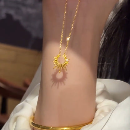 Exquisite Clavicle Necklaces Bring A Touch Of Luxury At An Affordable Price