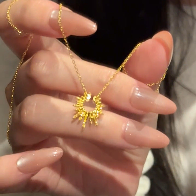 Exquisite Clavicle Necklaces Bring A Touch Of Luxury At An Affordable Price