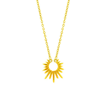 Exquisite Clavicle Necklaces Bring A Touch Of Luxury At An Affordable Price